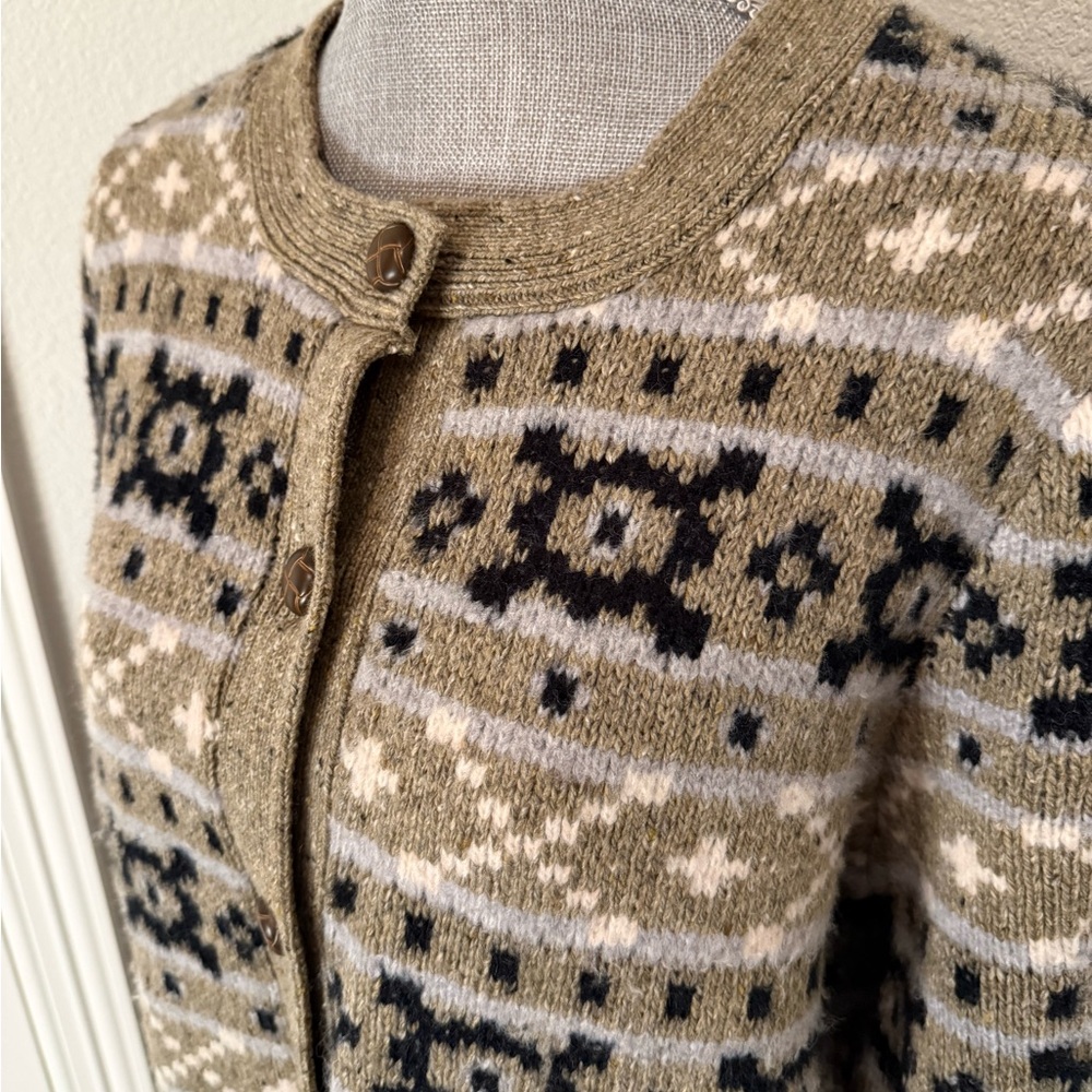 Marled Black, Cream, and Tan Patterned Cardigan | L - Picture 2 of 13